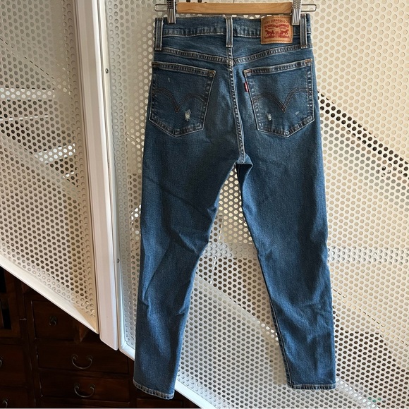 Levi’s Wedgie Skinny Jeans Size 27 Inseam 25”GUC - Picture 5 of 11